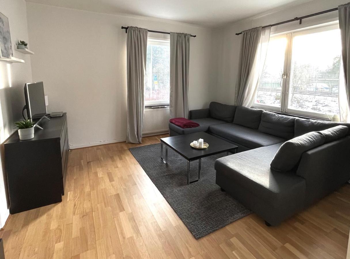 Trivsamma Lagenheter Med Fri Parkering Lejlighed Stockholm Eksteriør billede